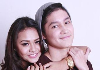 9 Pasang Seleb Indonesia Ini Bikin Fans Bingung. Pacaran Enggak Ya?
