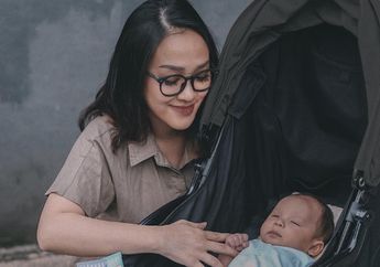 Felly Eks Cherrybelle Bagikan Potret Sang Buah Hati yang Sukses Bikin Gemas Netizen