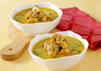 Resep Pemula Pasti Sukses Kalau Nyontek Resep Laksa Ayam Segar Ini