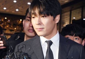 Duh, Choi Jong Hoon Ketahuan Nge-like Fotonya Saat Tiba di Kantor Polisi