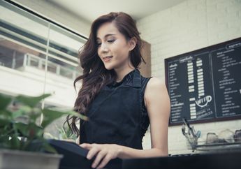 Pramusaji Cantik dapat Pengaruhi Persepsi Pengunjung Restoran, Benarkah?