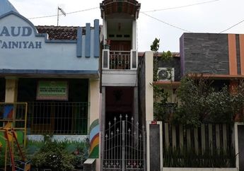 Rumah Selebar 1 Meter Ini Sempat Viral di Media Sosial, Ternyata Dapurnya Muat Banyak Perabot!