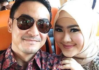 Biasa Kantongi Rp 150 Juta per Bulan, Istri Zumi Zola Kini Harus Banting Tulang Jualan Kue Demi Hidupi Anak-anaknya Usai Sang Suami Hidup di Bui