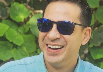 Berparas Tampan hingga Dikenal Raja Sinetron Tahun 90-an, Ari Wibowo Justru Ditolak Mentah-mentah oleh Artis Ini, Sule: Kebangetan!