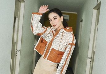 Unggah Foto Baru Pakai Busana Harga Fantastis, Begini Penampilan Berkelas Luna Maya yang Mencuri Perhatian