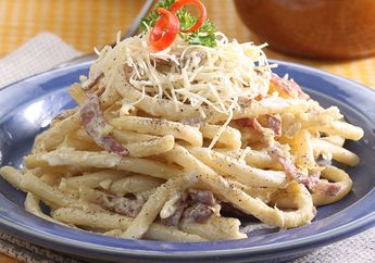 Persis Buatan Restoran, Begini Tips Membuat Spaghetti Carbonara yang Creamy Sausnya! Cukup Pakai Kuning Telur Tanpa Cream!