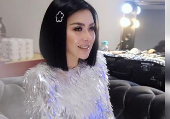 Kasih Uang Rp 1 Juta untuk Fans, Syahrini: Buat Beli Sandal!