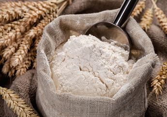 Mengenal Aneka Merek Tepung Terigu Protein Sedang yang Pas untuk Membuat Kue