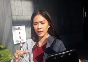 Banyak Publik Figur yang Foto Barena AU Tanpa Sensor, Dian Sastro: Tidak Fair Buat Dia!