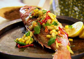 Punya Banyak Manfaat, Presiden Joko Widodo dan Susi Pudjiastuti Ajak Masyarakat Buat Makan Ikan untuk #HadapiCorona