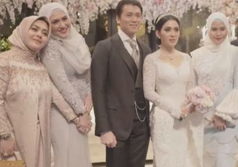 Mirip Putri Kerajaan, Syahrini Pilih Material Berkualitas Tinggi dengan Harga Fantastis untuk Resepsi Pernikahannya