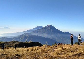 Dua Jalur Pendakian di Gunung Sindoro Ditutup Jelang Ramadhan