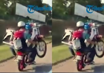 Bukannya Diderek, 2 Remaja Nekat Angkut Motor Mogok Menggunakan Sepeda Motor