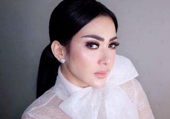 Main di Tengah Sawah Sambil Pakai Sandal Jepit, Topi yang Dipakai Syahrini Harganya Fantastis!