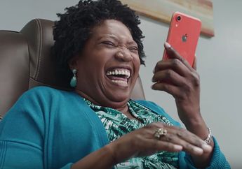 Iklan Baru Apple iPhone XR Fokus Umur Baterai dan Enkripsi iMessage