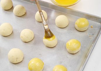 Jadi Rahasia Bakery, Ternyata Begini Cara Bikin Polesan Nastar yang Mengkilap dan Kinclong! Gak Cukup Cuma Kuning Telur