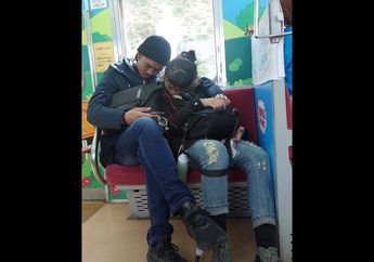 Duta ‘Sheila On 7’ dengan Putrinya, Aishameglio Ternyata Dekat Banget. Tidur Saja Pelukan!