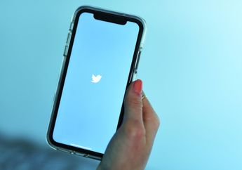 Kritik Trump & Apple, Diplomat Tiongkok Cuitkan Pesan Dengan iPhone