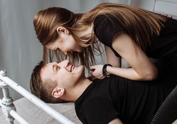 6 Hal yang Bisa Membuatmu Terjangkit Penyakit Menular Seksual, Bukan Hanya dari Berhubungan Badan!