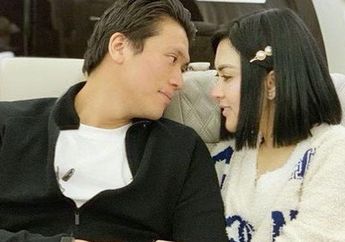 Tiga Bulan Jadi Istri Reino Barack, Syahrini Merasa Terhimpit Akibat Rumahnya Banjir Ratusan Parsel dan Kue Lebaran