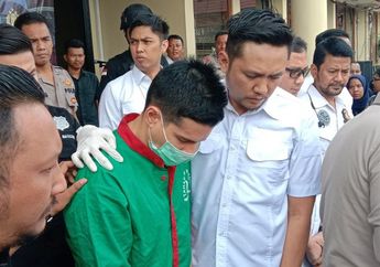 BERITA TERPOPULER: Terancam Hukuman Mati, Aktor Tampan Ini Dibela Janda Cantik Mantan Pasangan Kumpul Kebonya | Raffi Ahmad Akhirnya Ngaku Terbang Ke Belanda 4 Tahun Lalu, Bareng Ayu Ting Ting?