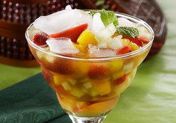 Minuman Buka Puasa Murah, Kesegaran Sempurna dalam Segelas Es Campur Buah