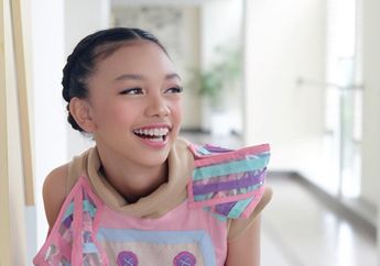 Main Film Bareng Devano Danendra, Intip 7 Gaya Rambut Manis Adyla Rafa Naura!