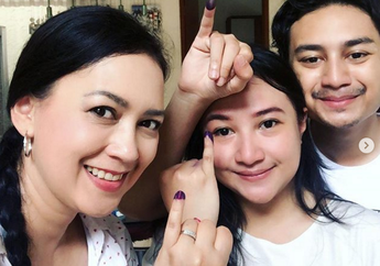 Jarang Terkespos, Intip Potret Kompak Chika Bagaskara dengan Keluarganya. Lengket Banget sama Mama, Ira Wibowo!