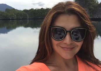 Tamara Bleszynski Makan Nasi Bungkus Ala Warteg, Ternyata Menu Makanannya Tidak Baik Dikonsumsi Oleh Perempuan, lo!