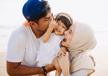 Baru 17 Hari Ryana Dea Lahirkan Anak Kedua, Puadin Redi: Masa Istri Nyari Duit Enggak Diizinin?