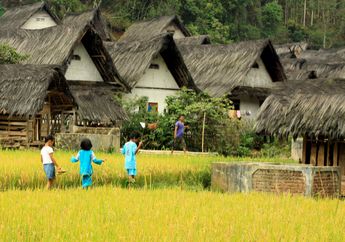 Kenalan dengan Kampung Naga Tasikmalaya, Destinasi Buat Menyepi Tanpa Listrik dan Musik!