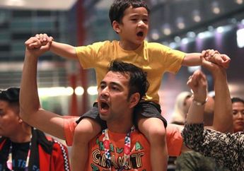 Bawakan Makanan Raffi Ahmad, Rafathar Katakan Hal yang Mencenangkan! Ekspresinya Sampai Buat Gagal Fokus