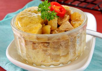 Masak Apa Besok? Bikin Resep Pastel Tutup Opor Ini Cuma Butuh 3 Langkah Saja!