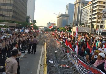 Jadi Saksi Bisu Kerusuhan Aksi 22 Mei, Tong Sampah Seharga Rp 3,6 Juta Milik Pemprov DKI Rusak Dibakar Massa