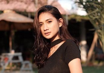 Tersandung Kasus Prostitusi Artis Di Usia Belia, Tiara Permatasari Mulai Kenakan Pakaian Tertutup Saat Promo Kue Kering