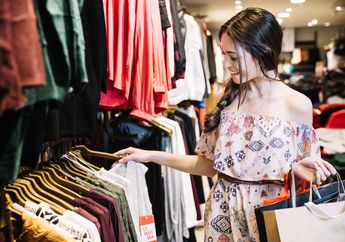 4 Zodiak yang Hobi Banget Belanja, Bisa Kalap karena Diskon Akhir Tahun Nih!