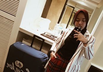 5 Model Outer Hijab Kekinian ala Nissa Sabyan Untuk Gaya Trendy & Kece
