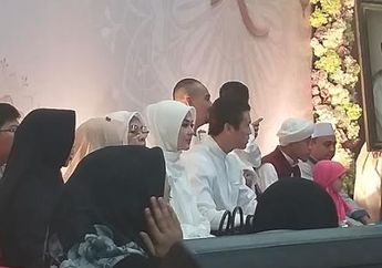 Gelar Acara Buka Bersama, Reino Barack Dipamerkan Sebagai Suami Syahrini