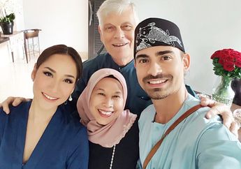 Makan Ketupat Lebaran Bersama, Cara BCL perlakukan Suami di Depan Mertuanya Jadi Sorotan