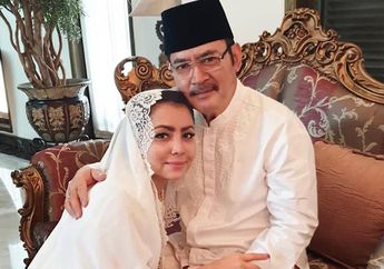 Tanpa Keluarga Cendana, Begini Kompaknya Bambang Trihatmodjo Makan Ketupat Bareng Keluarga Mayangsari