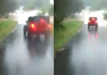 Jeep Wrangler Rubicon Terjang Banjir di Kotabaru, Endingnya Nyesek