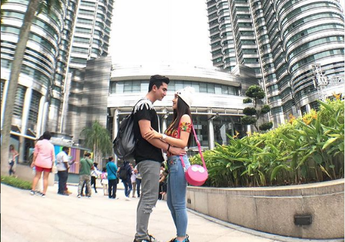 Liburan ke Malaysia, Verrel Bramasta Kasih Kode ke Natasha Wilona?
