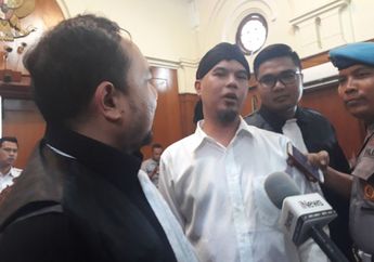 Terbukti Bersalah Lakukan Pencemaran Nama Baik Melalui Vlog Idiot, Ahmad Dhani Diputus 1 Tahun Penjara