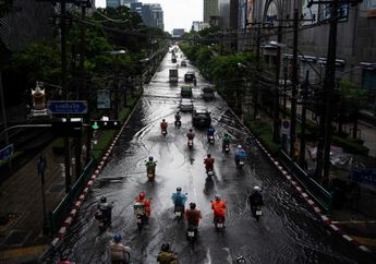 Deretan Foto Terbaik Dunia, Dari Banjir Bangkok Hingga Festival Gotik yang Bikin Bergidik