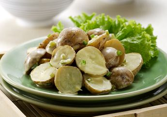 Resep Potato Salad with Mango Sauce Enak ini Bisa Dibuat dalam 4 Bahan Saja
