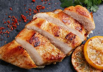 Sering Dimakan, Ini 5 Alasan Kita Harus Kurangi Makan Daging Ayam!