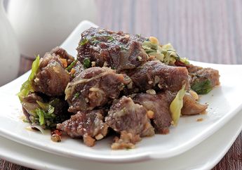 Resep Daging Cabai Daun Ketumbar Enak, Menu Favorit dengan Rasa Pedas Menggoda