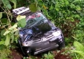 Ibu Alami Microsleep, Dua Bocah Perempuan Terlempar Dari Pajero Sport