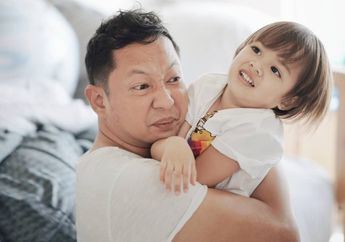 Masih Kecil Bjorka Sudah Berani Pegang-pegang Wajah Kakeknya, Ringgo Agus Rahman Ungkap Betapa Galaknya sang Ayah: Kakek Kamu Itu Menyeramkan Sekali!