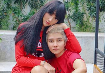 Sepi dan Tak Ada Orang, Youtuber Ini Bingung Saat Coba Makanan di Restoran Pacar Lucinta Luna, 'Gua Gak Tau Apa yang Salah'
